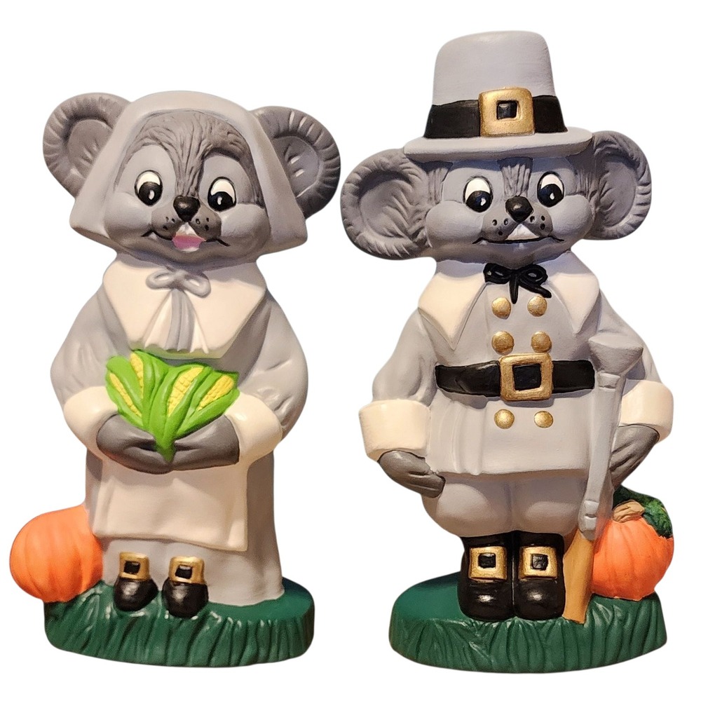 VTG Carol Carousel's Pilgrim Mice Couple Thanksgiving Harvest Figurine Set